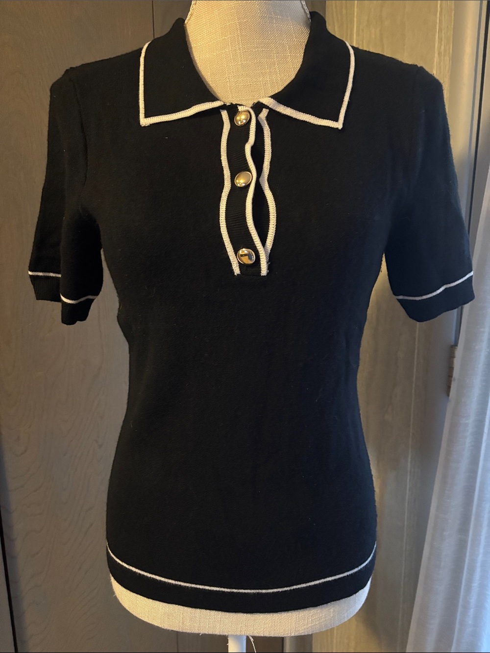 A New Day Black and White Collared Short Sleeve Sweater Top Retro Lightweight